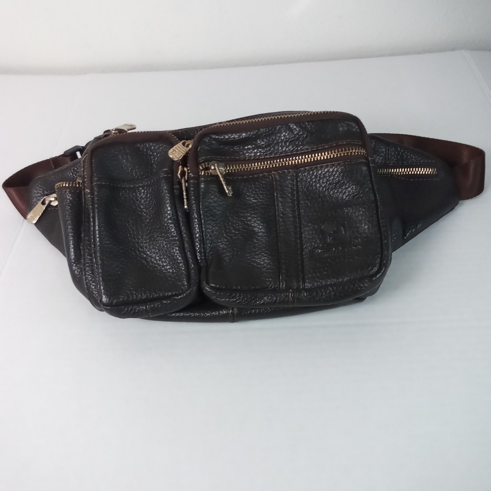 Fuzhiniao Brown Leather Hip Pack Sling Bag Travel Streetwear Man Bag Unisex VGC